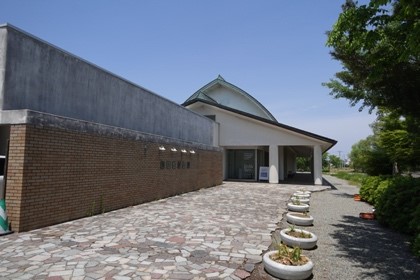 黒部市美術館